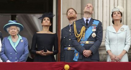 Reunión de urgencia entre la reina Isabel II, Carlos, William y Harry para tratar la salida de los duques de Sussex