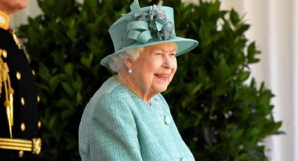 La reina Isabel II reaparece ante los medios y lo hace por un motivo de peso: ameritaba su presencia