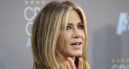 El “palito” de Jennifer Aniston a Kanye West tras emitir su voto: “No es divertido”
