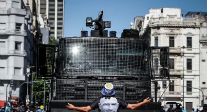 Cruces políticos por la "represión" durante el velatorio de Maradona