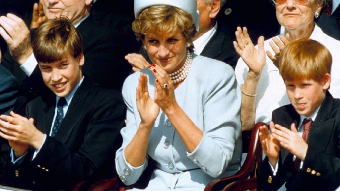 ¡Conmovedor! Sale a la luz una carta de la Princesa Diana para sus hijos