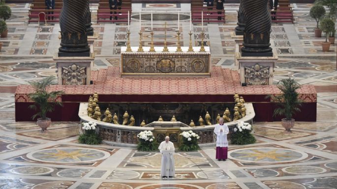 Sin precedentes: Pascua en tiempos de coronavirus con iglesias vacías y un Papa solo en el Vaticano