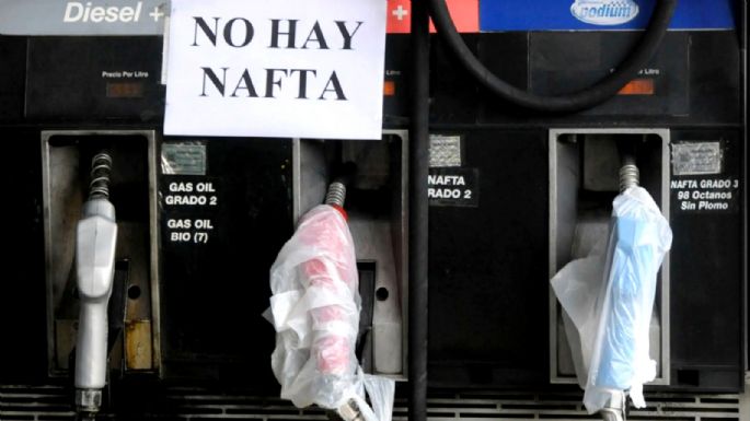Peligra el abastecimiento de combustibles por un paro de camioneros en Neuquén