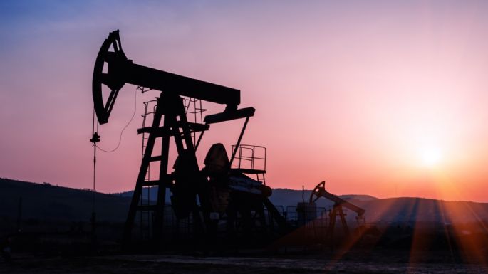 EIA: registran una suba semanal inesperada en las reservas de petróleo de Estados Unidos