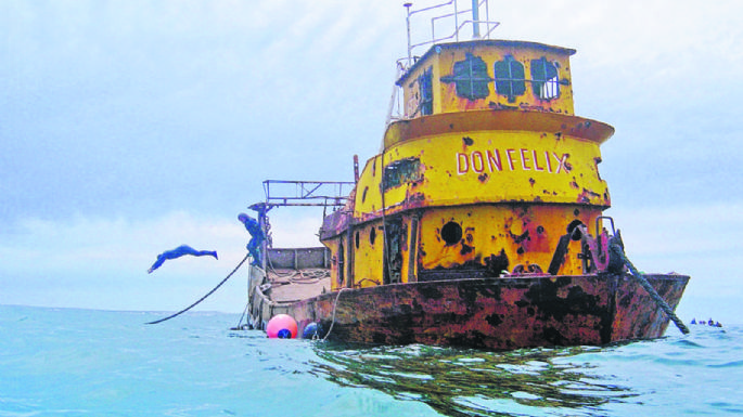 Las Grutas: hundieron un barco para agrandar el Parque Submarino "Don Félix"