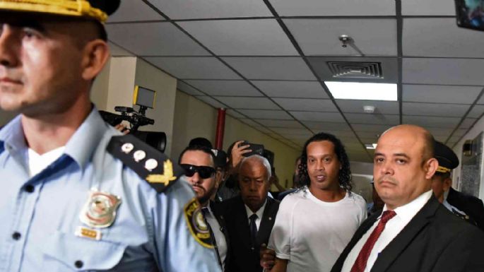 Caso Ronaldinho: otro revés judicial y vigente detención en Paraguay