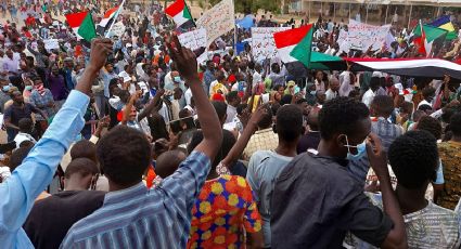 Otro golpe de Estado en África: los militares arrestaron al primer ministro de Sudán