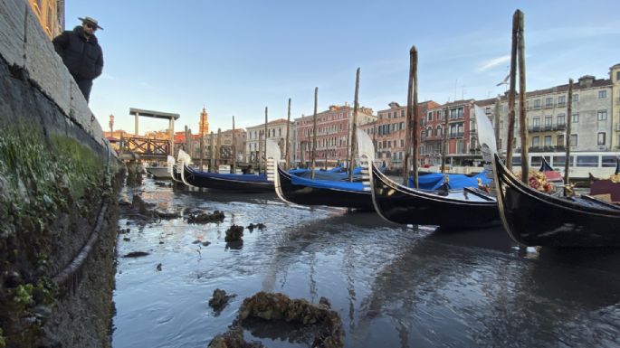 Los emblemáticos canales de Venecia se secan por segunda vez en tres años