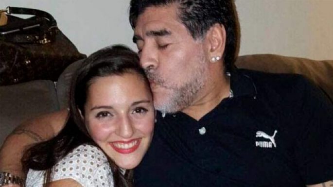 "Pequeñito azul": Jana Maradona le declaró su amor a Dieguito Fernando en medio del escándalo