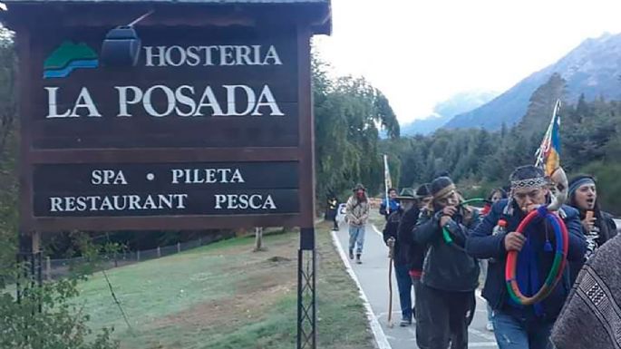 Tensión en Neuquén: los mapuches tomaron un hotel en Villa La Angostura
