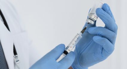La vacuna contra el coronavirus: fueron administradas 98.790.664 dosis