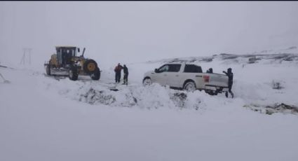 Una familia de chilenos quedó varada por la nieve en la Ruta provincial 13