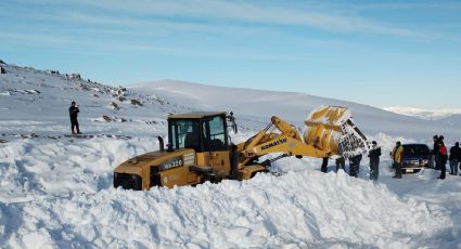 Rescataron a tres familias chilenas que quedaron atrapadas por la nieve en la Ruta 13