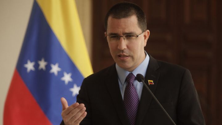 Venezuela responde al presidente de Guatemala: "Su gobierno se convertirá en otro chiste de mal gusto"