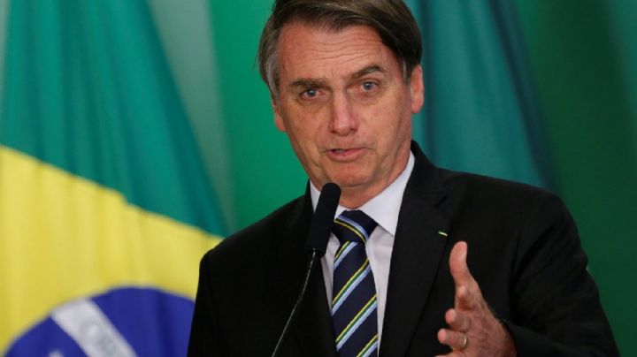 Bolsonaro dice que recibirá con honores a Alberto Fernández si visita Brasil