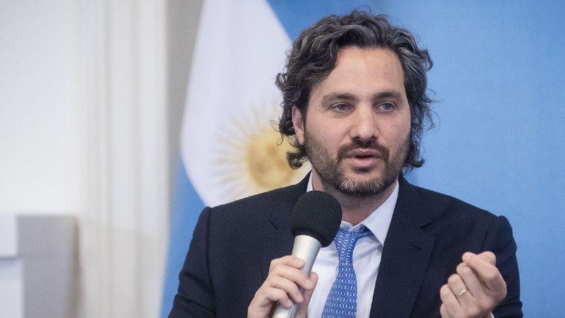 Santiago Cafiero negó la posibilidad de un ajuste y se refirió al IFE 4