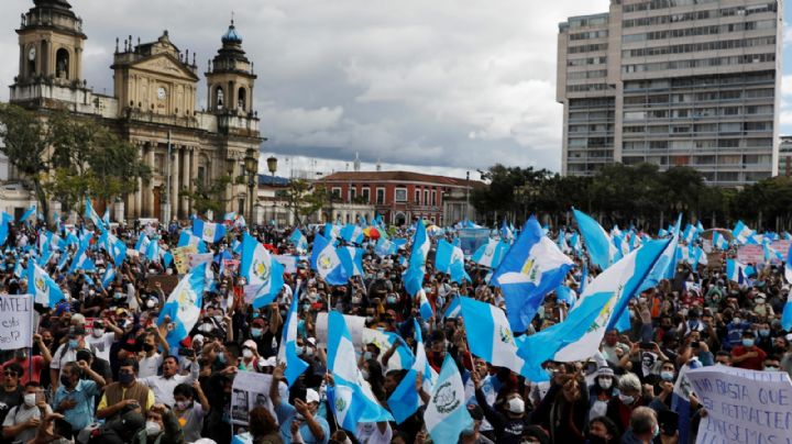 Ahora, Guatemala: manifestantes piden la renuncia del presidente