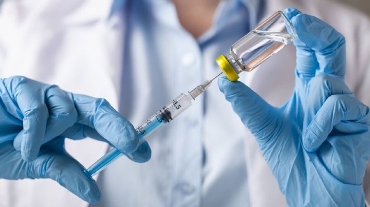 Vacunación masiva: el Gobierno se prepara para "el Día D" y mañana harán nuevos anuncios