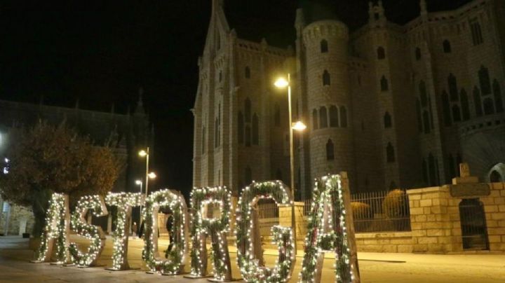 La ciudad española de Astorga gana el premio de Ferrero Rocher