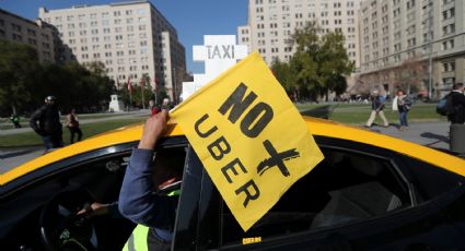 Caos en Buenos Aires: los taxistas cortaron las principales avenidas en rechazo a Uber y Cabify