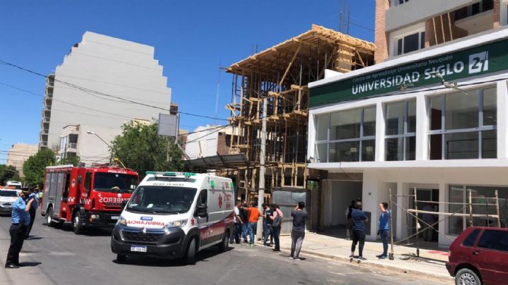 Urgente: se desmoronó una obra en Neuquén Capital, hay cuatro heridos