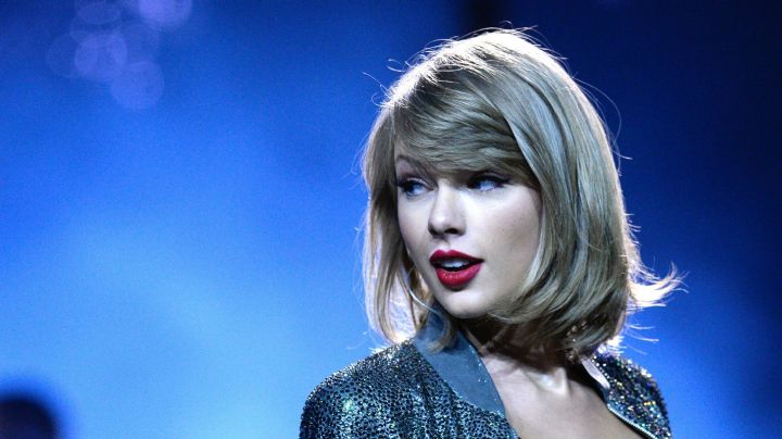 ¡Con mucha emoción! Taylor Swift interpretó por primera vez en vivo la canción dedicada a su madre