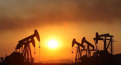 El petróleo vuelve a bajar en los mercados globales