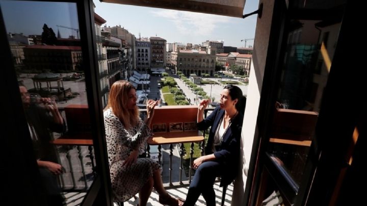 Se podrá tomar un aperitivo en los balcones de tradicional hotel de Pamplona