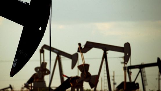 Los precios del petróleo cotizaron con ganancias en las bolsas de Londres y Nueva York