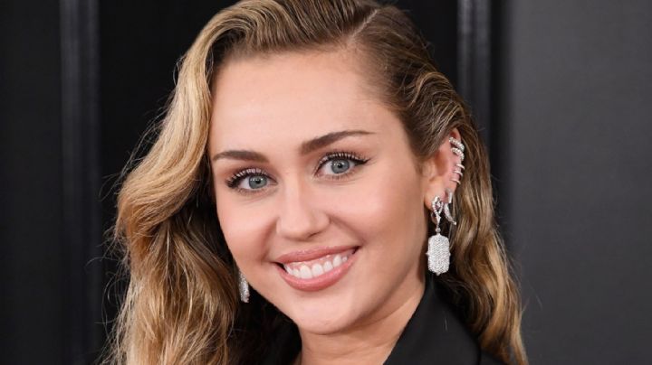 Oh, por Dios: Miley Cyrus recibió felicitaciones de su ex por el éxito garrafal de su último tema