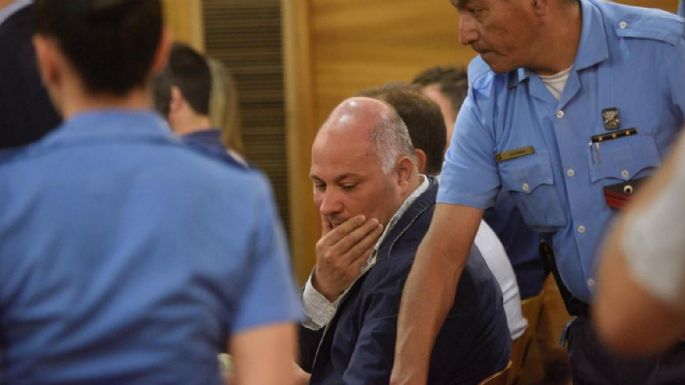 Escándalo en Córdoba por un exintendente: lo inhabilitaron y lo condenaron, pero está libre