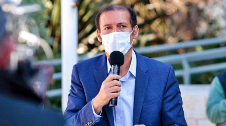 Fechas y beneficiarios: Omar Gutiérrez confirmó el pago de salarios para estatales