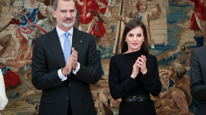 Los Reyes de España intentan mantener una imagen ocultándose de la Infanta Elena