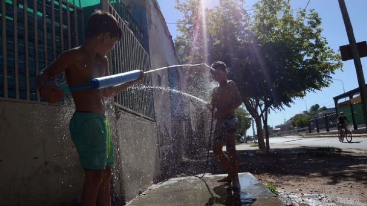Neuquén sigue batiendo récords a nivel país: la ola de calor no de detiene
