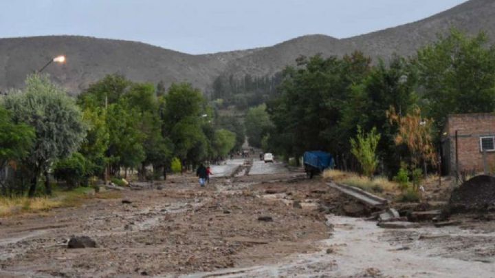 Alarmante: las fuertes tormentas arrasaron con una localidad neuquina