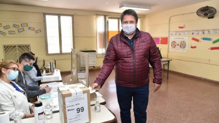 Mariano Gaido votó acompañado de Omar Gutiérrez: “Estamos muy expectantes y agradecidos”