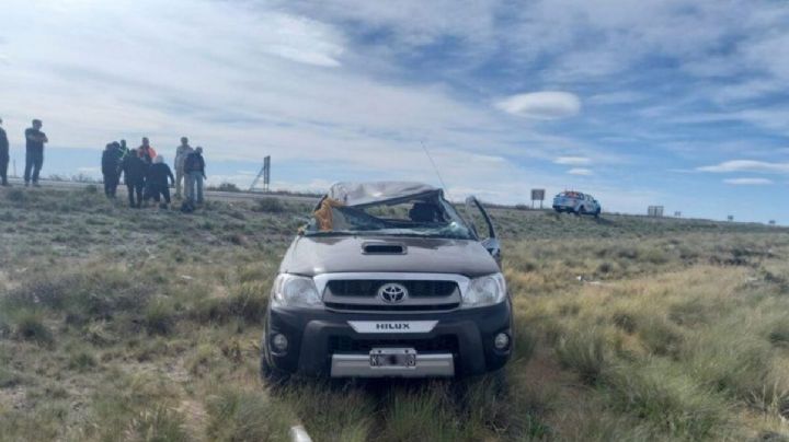 Una familia neuquina volcó cerca de Puerto Madryn: hubo tres heridos