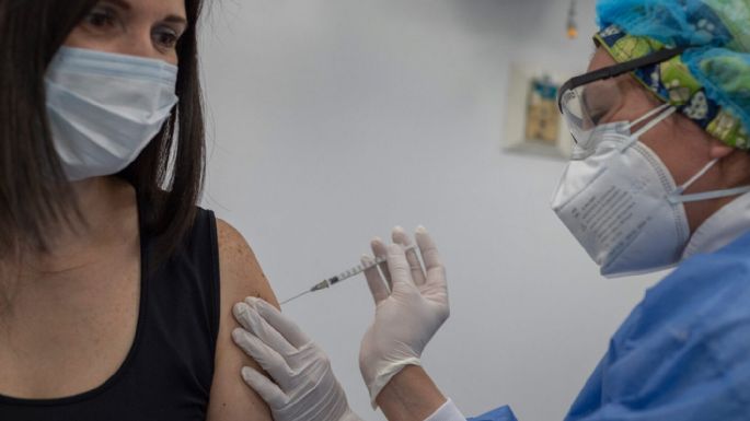 Coronavirus: cómo será la jornada de vacunación para este lunes
