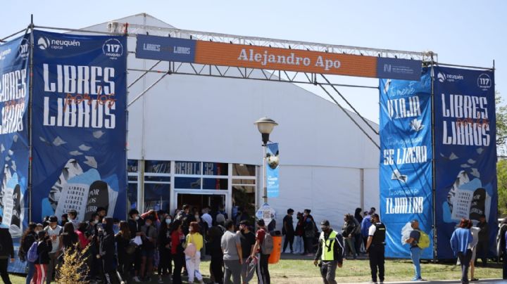 La Feria del Libro en Neuquén es un éxito: Mariano Gaido anunció que durará un día más