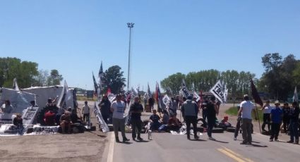 Córdoba: manifestantes cortaron la Ruta 20 y reclaman bolsones de comida