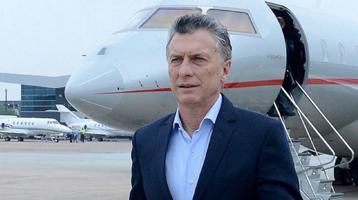Mauricio Macri volvió de Arabia Saudita y su defensa pidió un permiso para otra salida