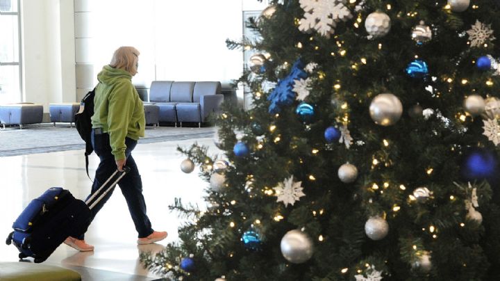 Delta y United Airlines cancelaron 200 vuelos para Navidad y la culpable es la variante Ómicron