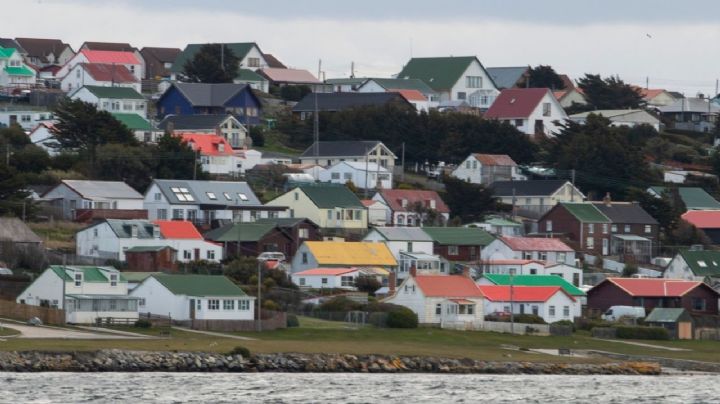 Restablecerán los vuelos que pasan por Malvinas, tras el reclamo de la Cancillería