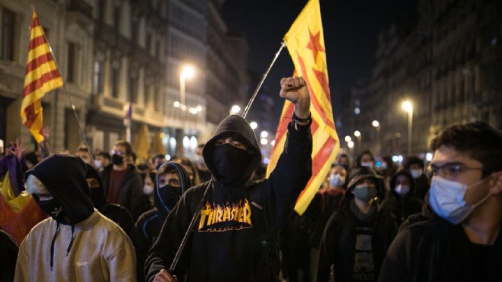 Disturbios en España por quinta noche consecutiva: exigen la liberación de Pablo Hasel