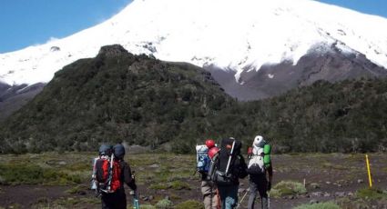 Volcán Lanín: cómo está la salud del joven que debió ser rescatado