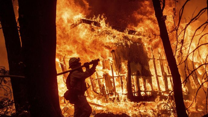 Los incendios en la Patagonia fuera de control: se quema El Pedregoso