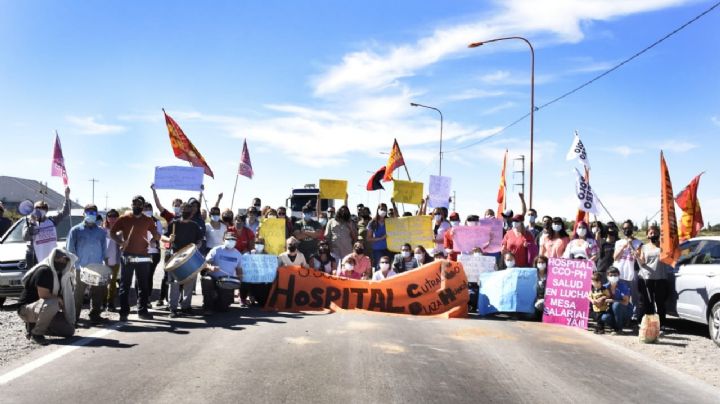 Siguen los reclamos de Salud: hay cortes y protestas en distintas partes de Neuquén