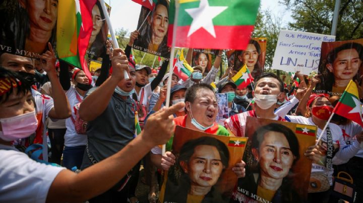 Myanmar recibe el Año Nuevo budista entre la represión y la violencia