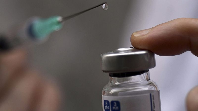 Llegaron más de 860.000 dosis de la vacuna de Oxford AstraZeneca a la Argentina