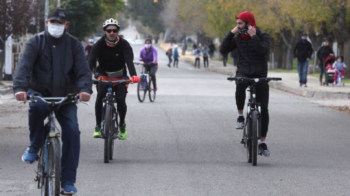 Atención ciclistas: el Gobierno efectuó una campaña de concientización en la Ciudad de Neuquén